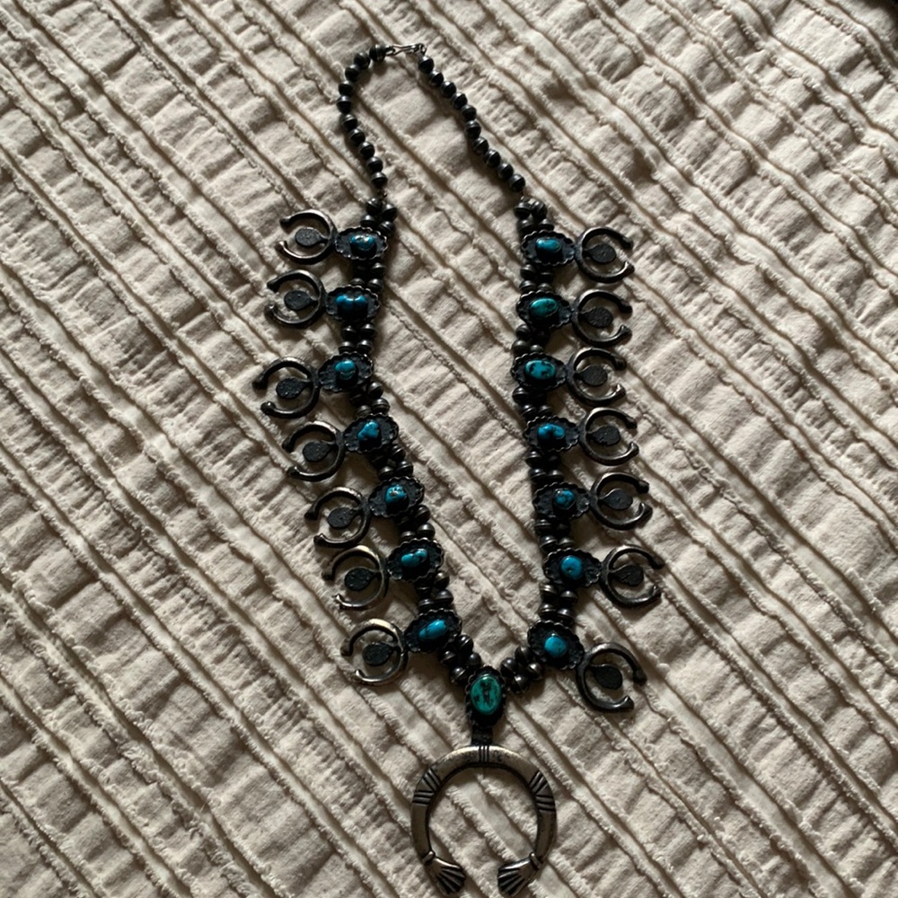Vintage 60s-70s Squash Blossom turquoise Necklace